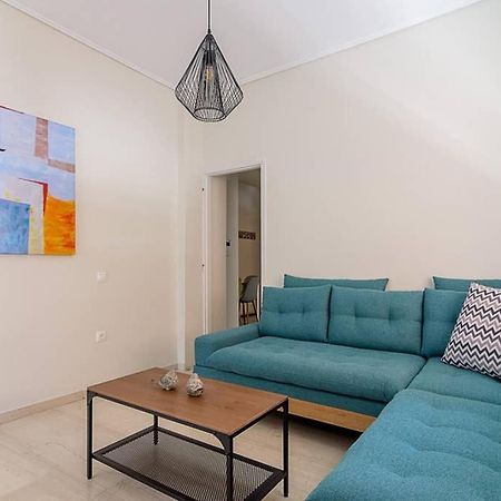 Cozy Flat With 1 Bedroom Next To Metro Station Athen Exterior foto