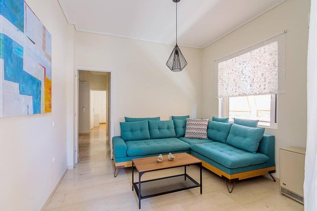 Cozy Flat With 1 Bedroom Next To Metro Station Athen Exterior foto